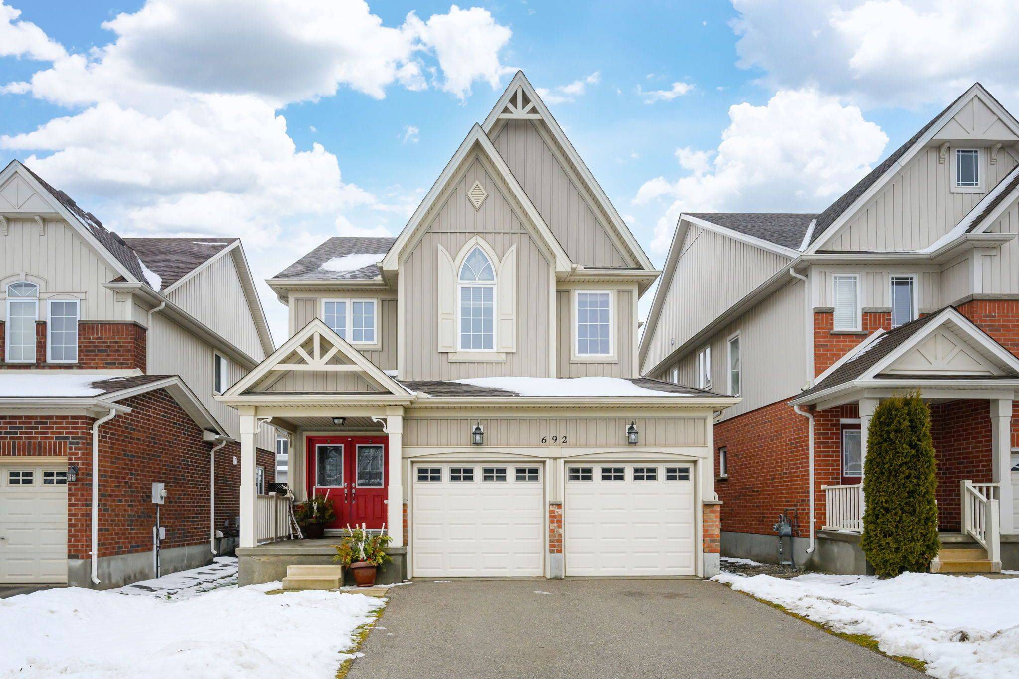 London North, ON N5X 0C8,692 Killarney RD