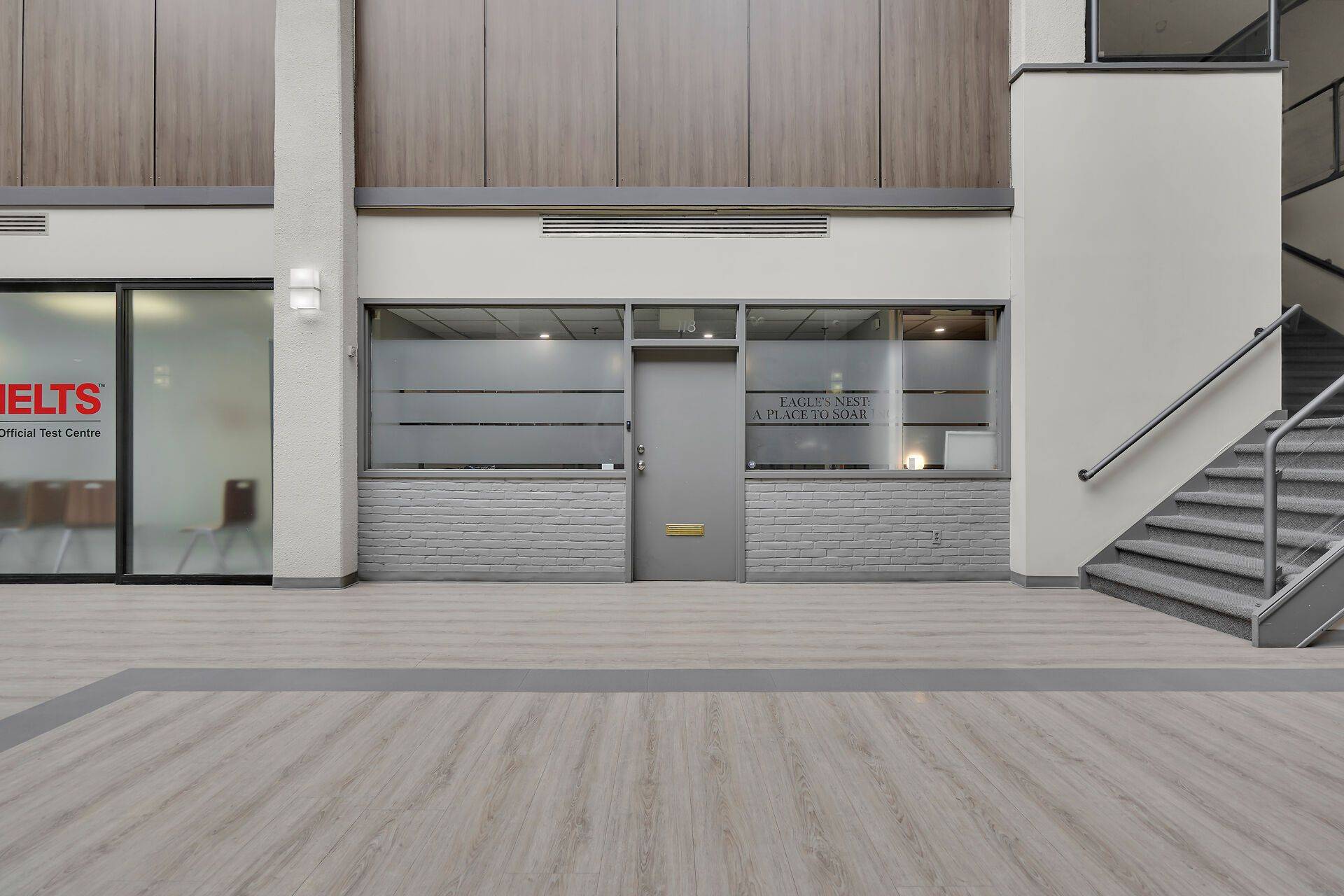 London East, ON N6B 1V5,379 Dundas ST #118-119