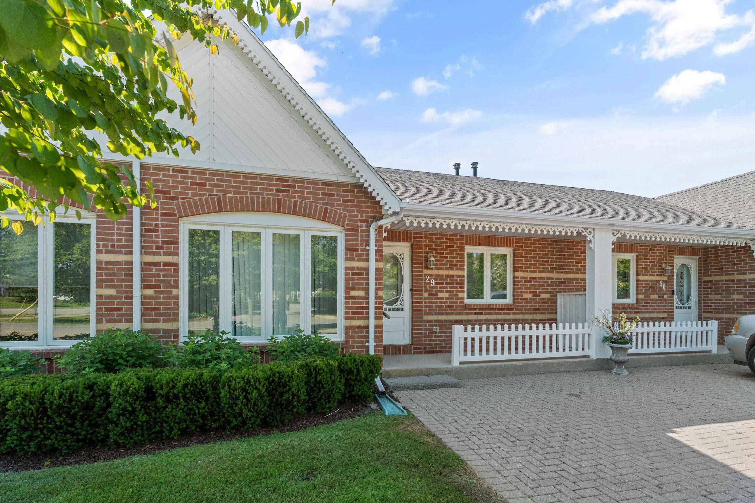 Niagara-on-the-lake, ON L0S 1J0,443 NASSAU ST #29