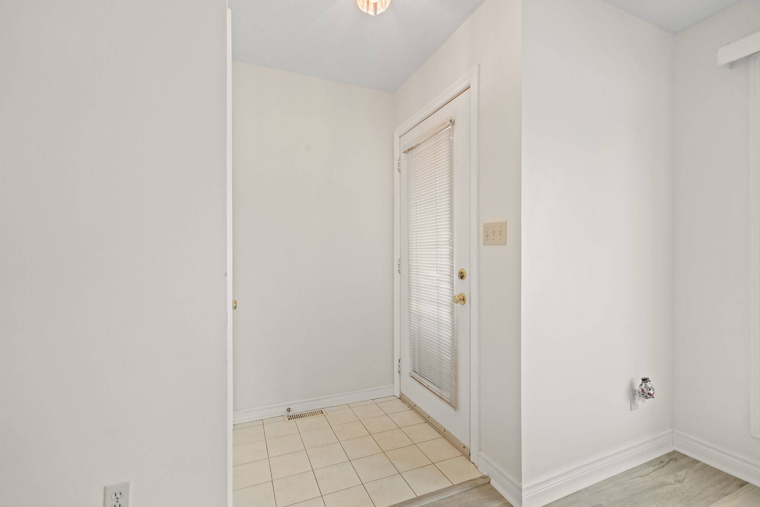 Niagara-on-the-lake, ON L0S 1J0,443 NASSAU ST #29