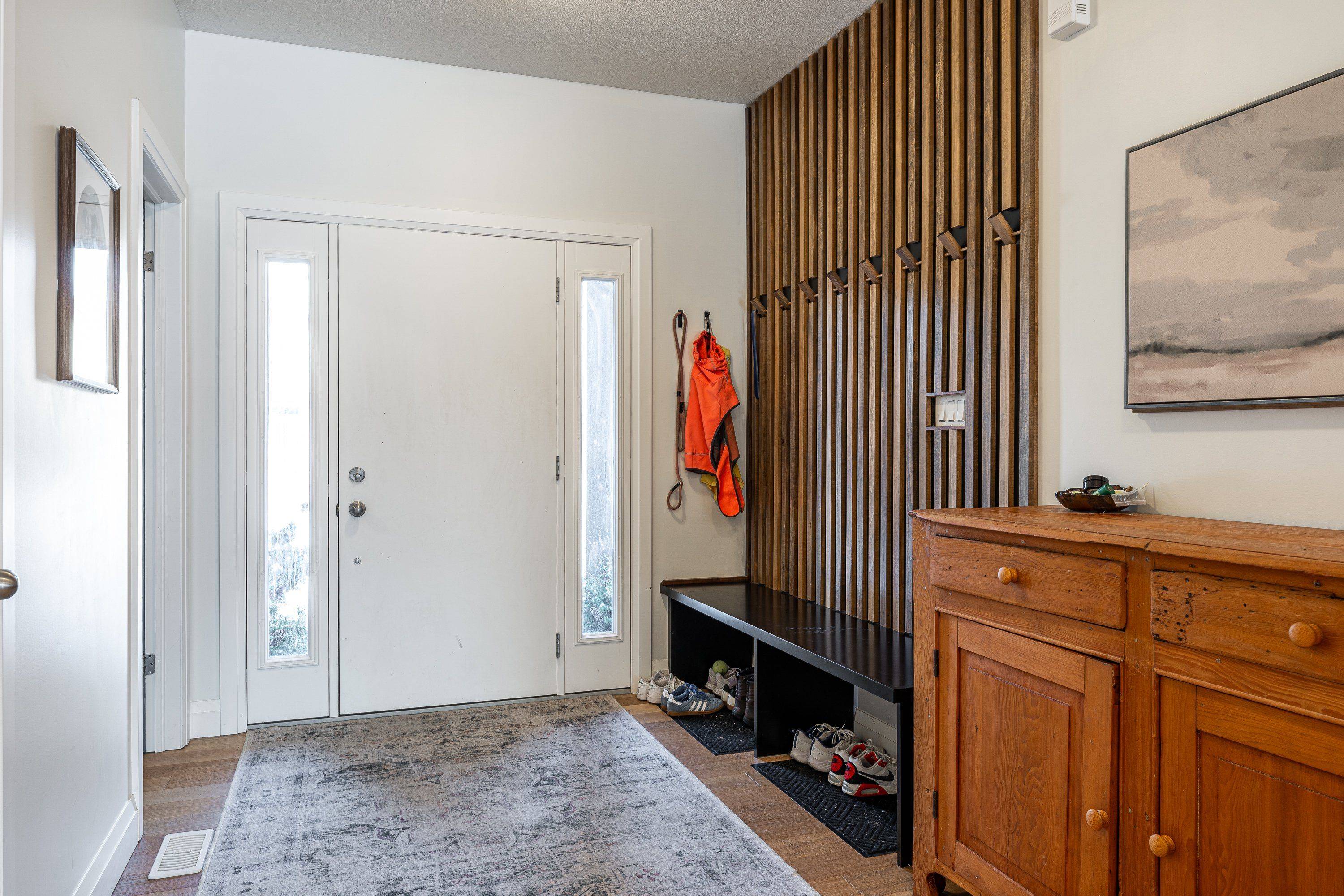 Stratford, ON N5A 3G3,255 Cobourg ST