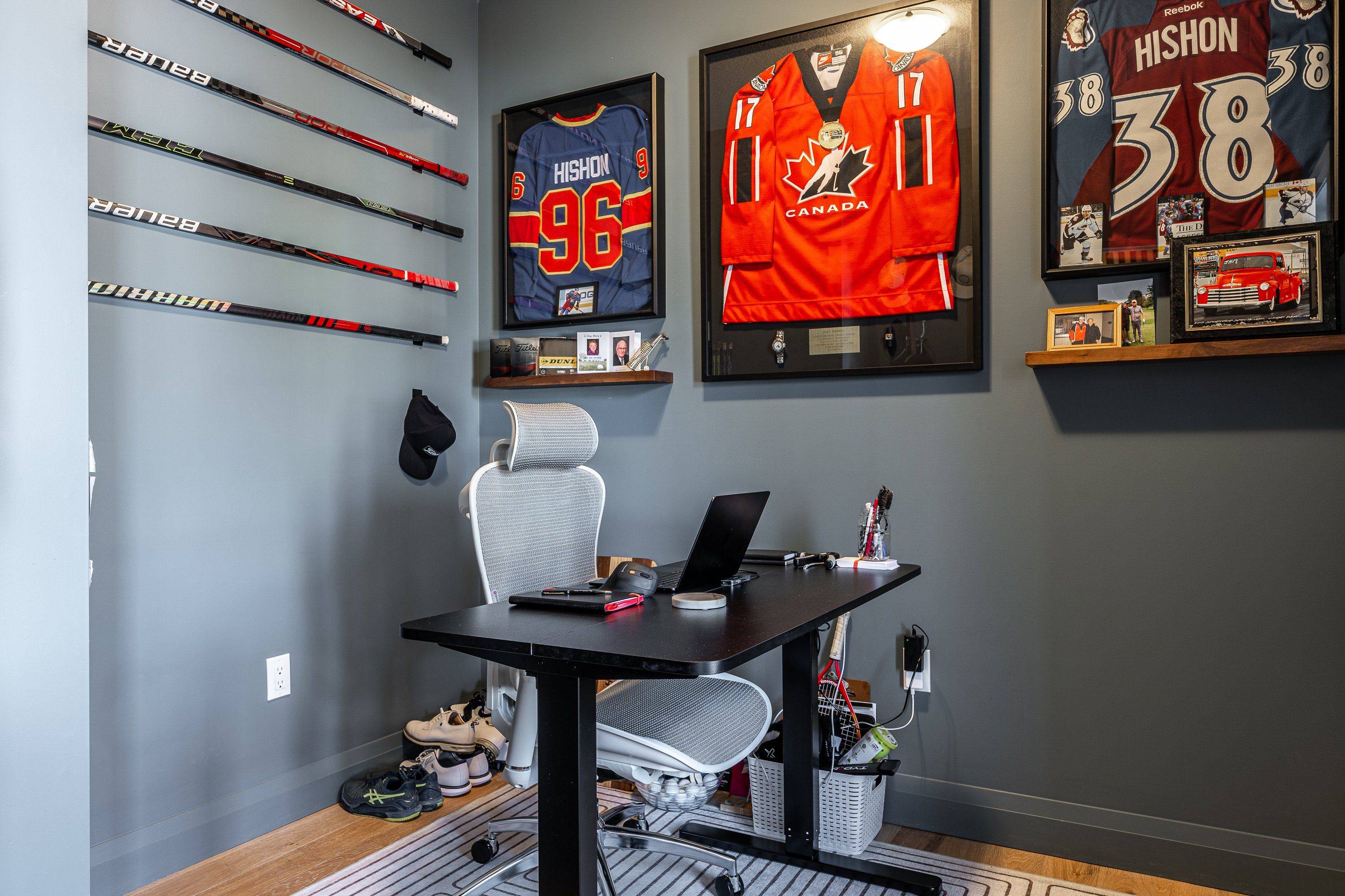 Stratford, ON N5A 3G3,255 Cobourg ST