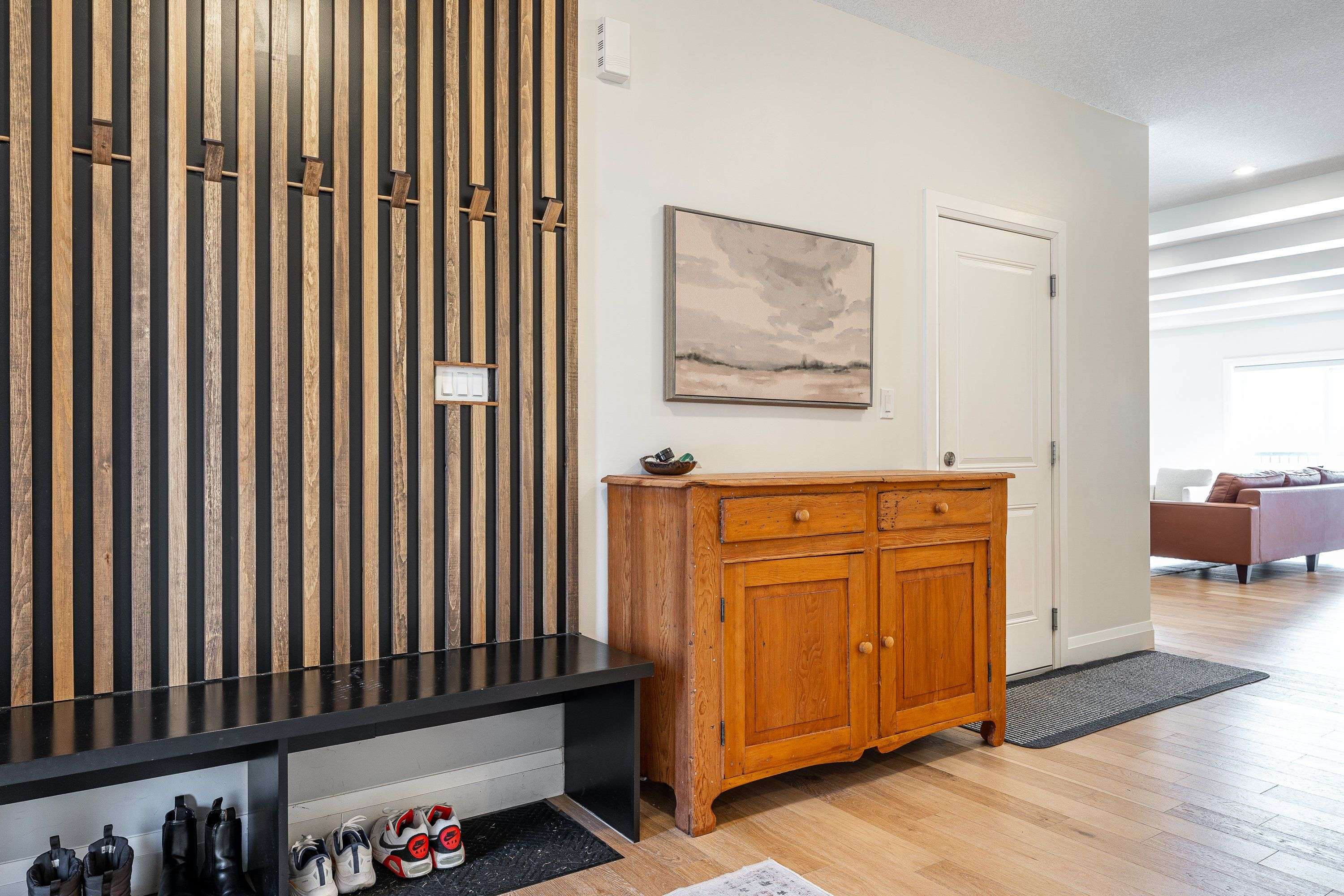 Stratford, ON N5A 3G3,255 Cobourg ST