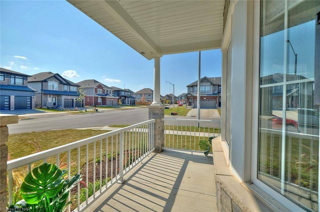 Thorold, ON L0S 1K0,14 OVERHOLT DR