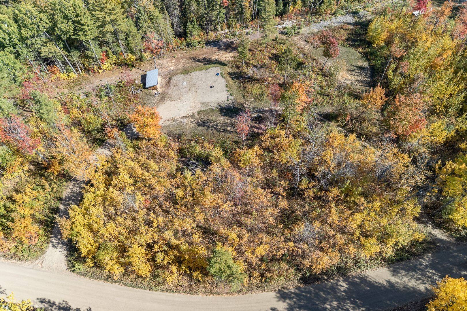 Deep River, ON K0J 1P0,274 McAnulty RD