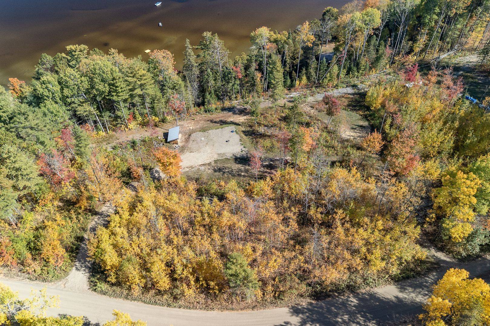 Deep River, ON K0J 1P0,274 McAnulty RD