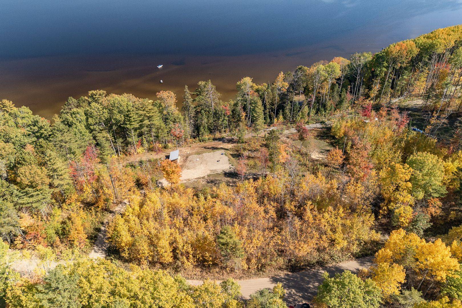 Deep River, ON K0J 1P0,274 McAnulty RD