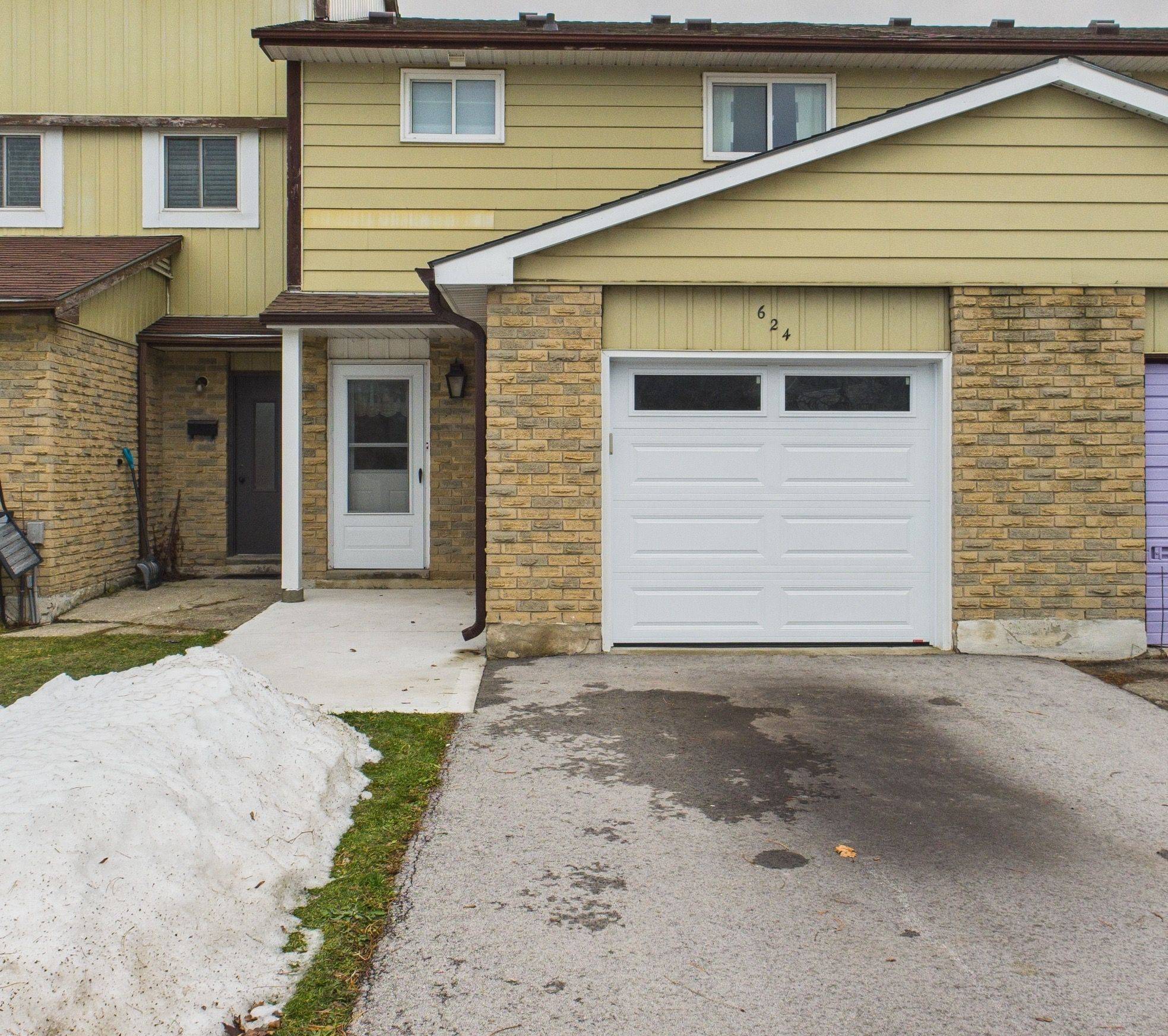 Kincardine, ON N2Z 1R7,624 Hunter ST