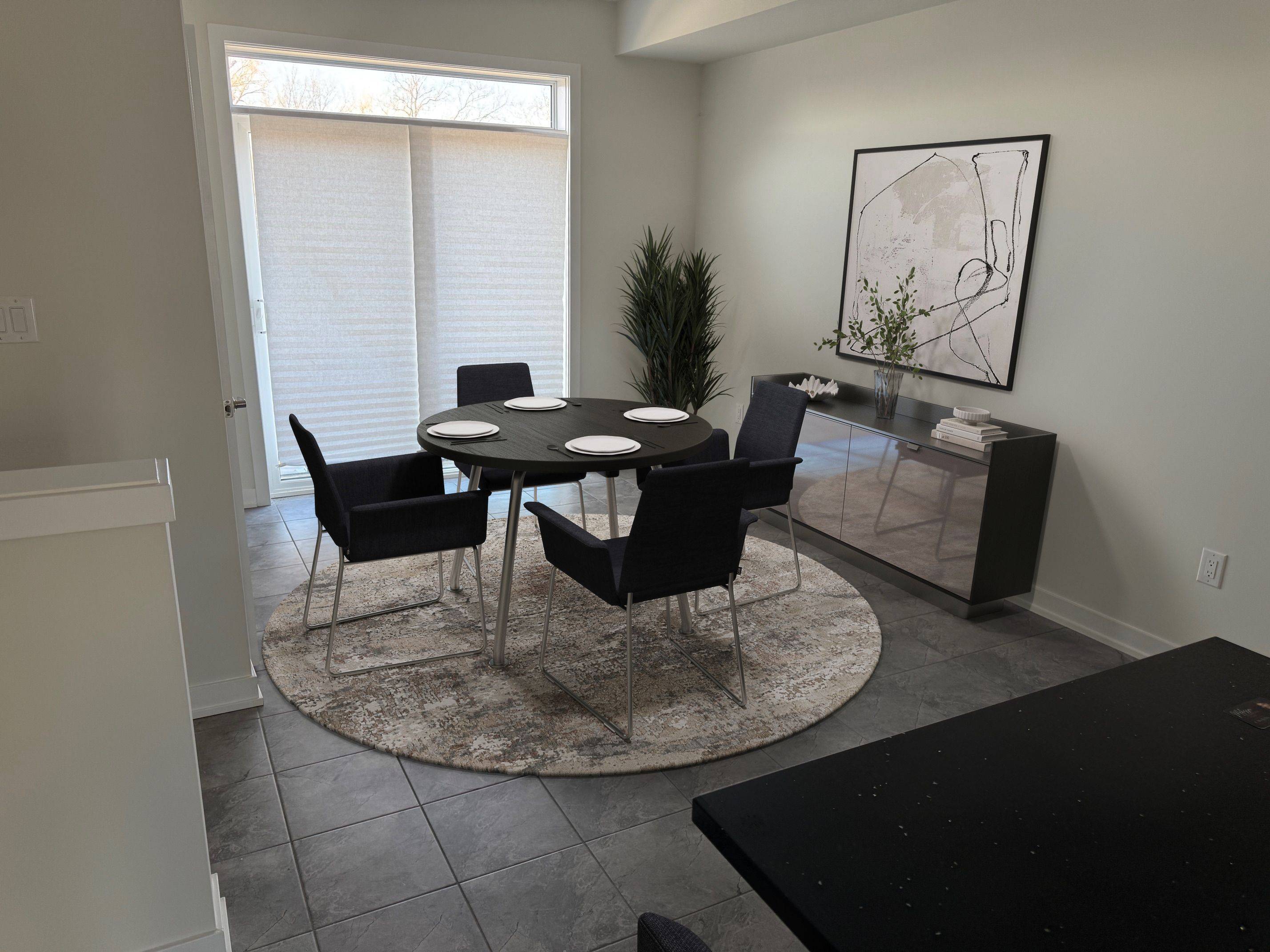 Hamilton, ON L8E 0K5,590 North Service RD #9