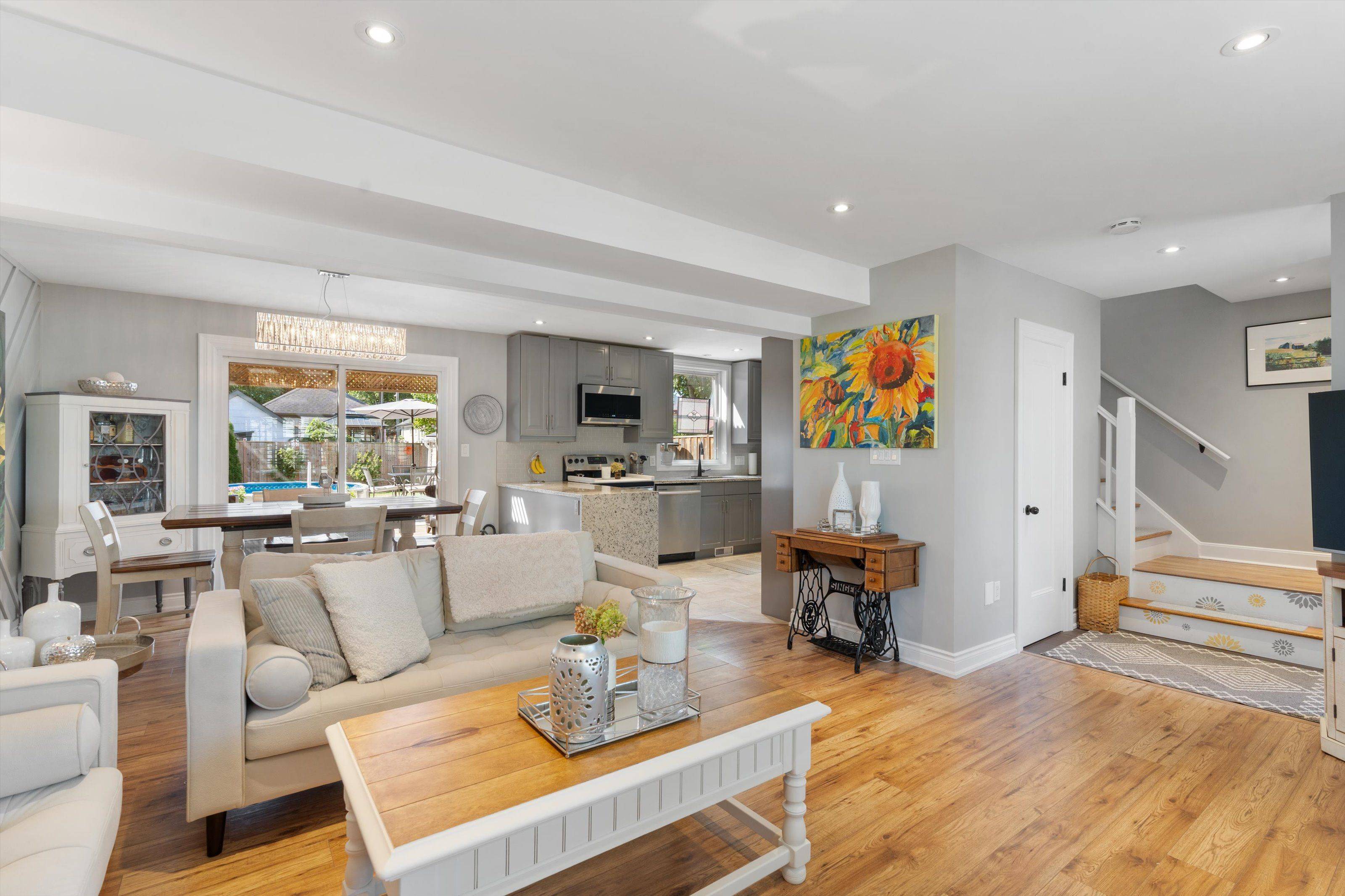 St. Catharines, ON L2R 1K5,110 St. Patrick ST