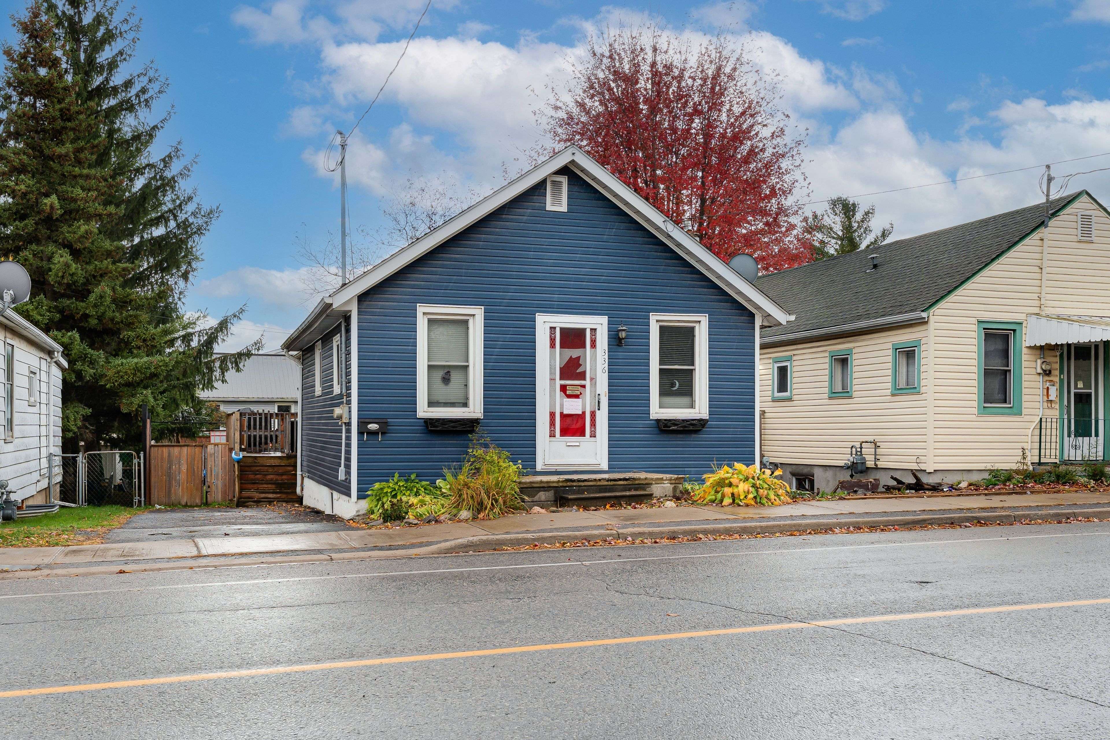 Kingston, ON K7K 2R3,336 Elliott AVE