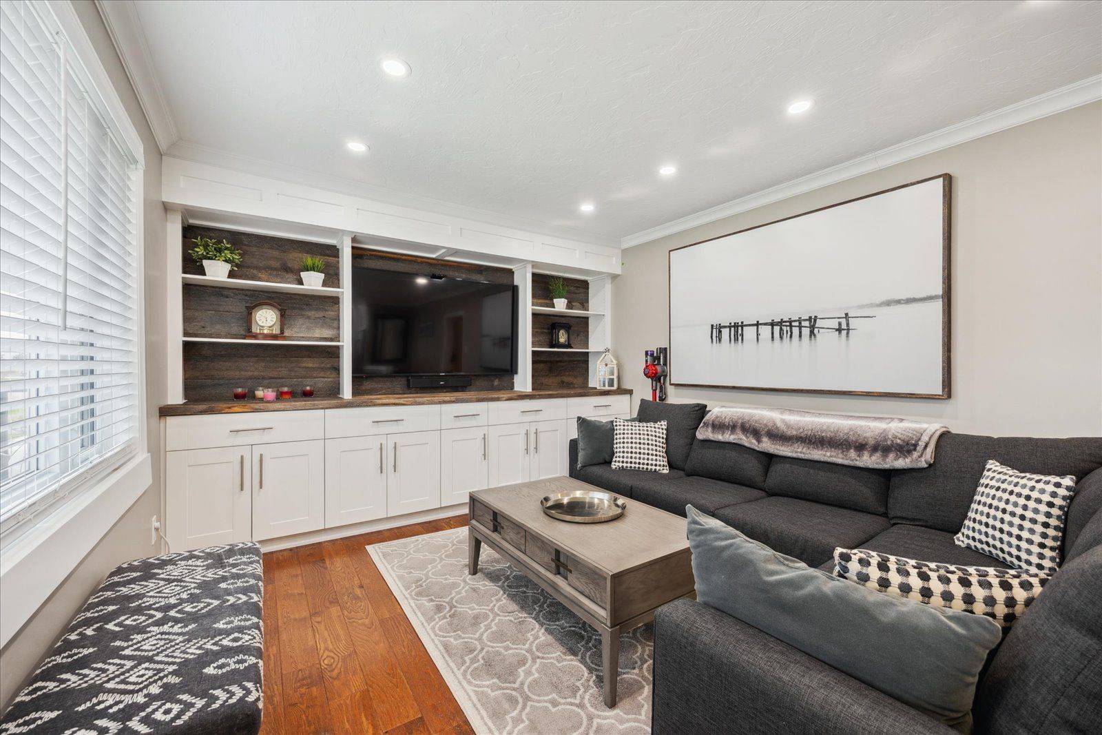 Quinte West, ON K8V 2R1,31 Elizabeth AVE