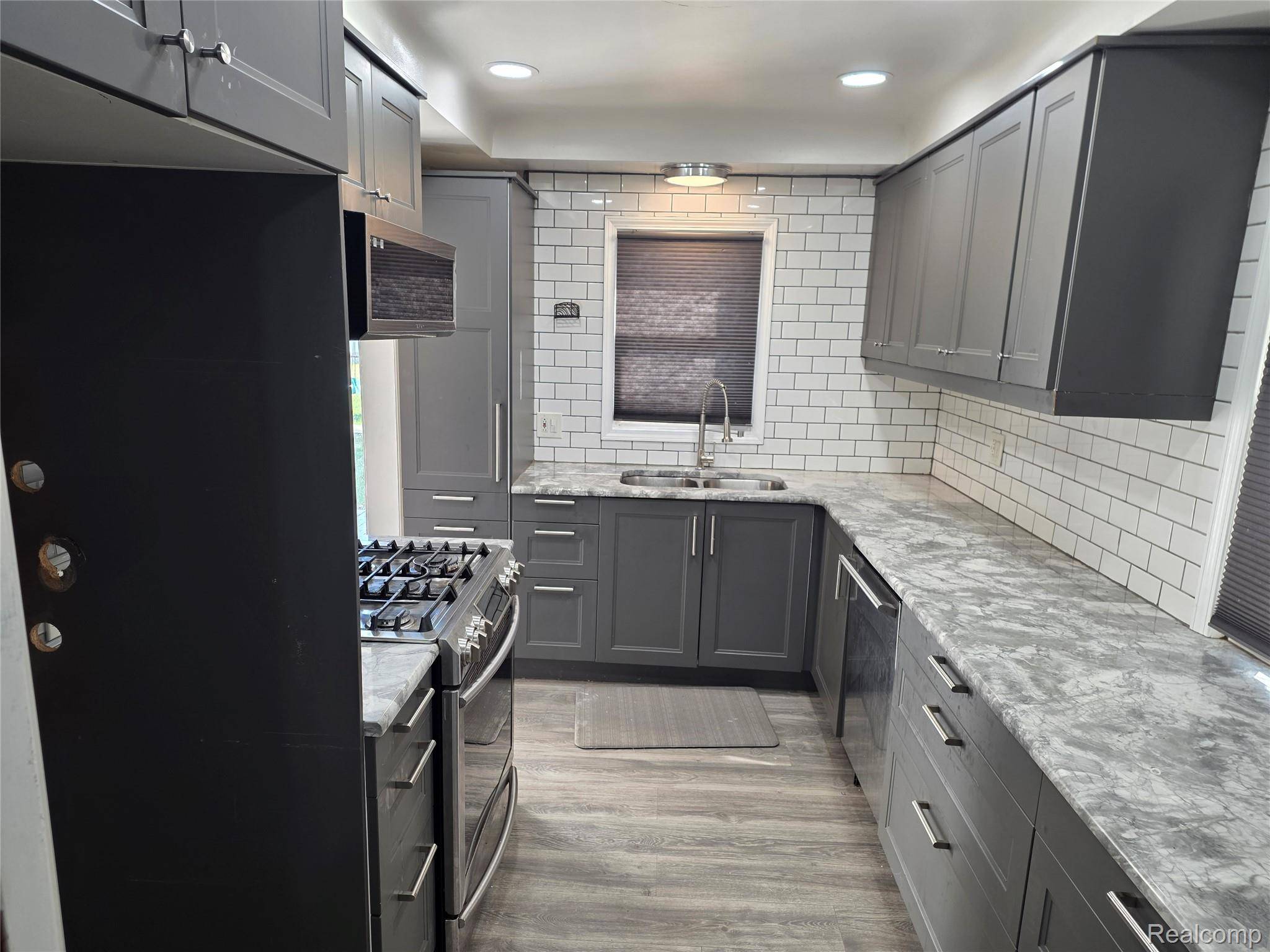 Redford, MI 48239,8960 Arnold AVE