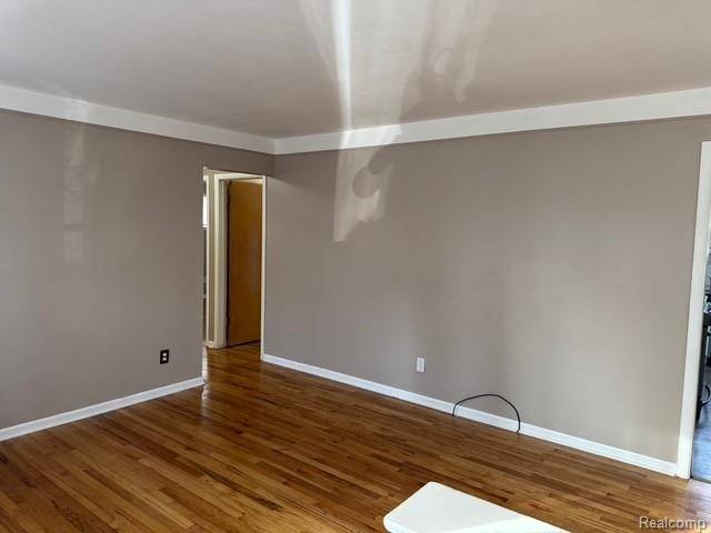 Wayne, MI 48184,33220 Franklin ST