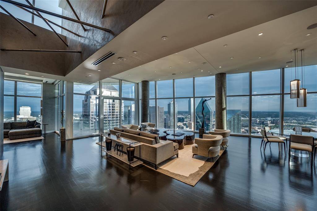 Dallas, TX 75201,1918 Olive Street #4202