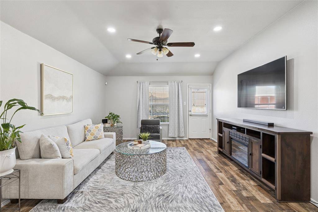 Celina, TX 75009,410 Paddock Lane