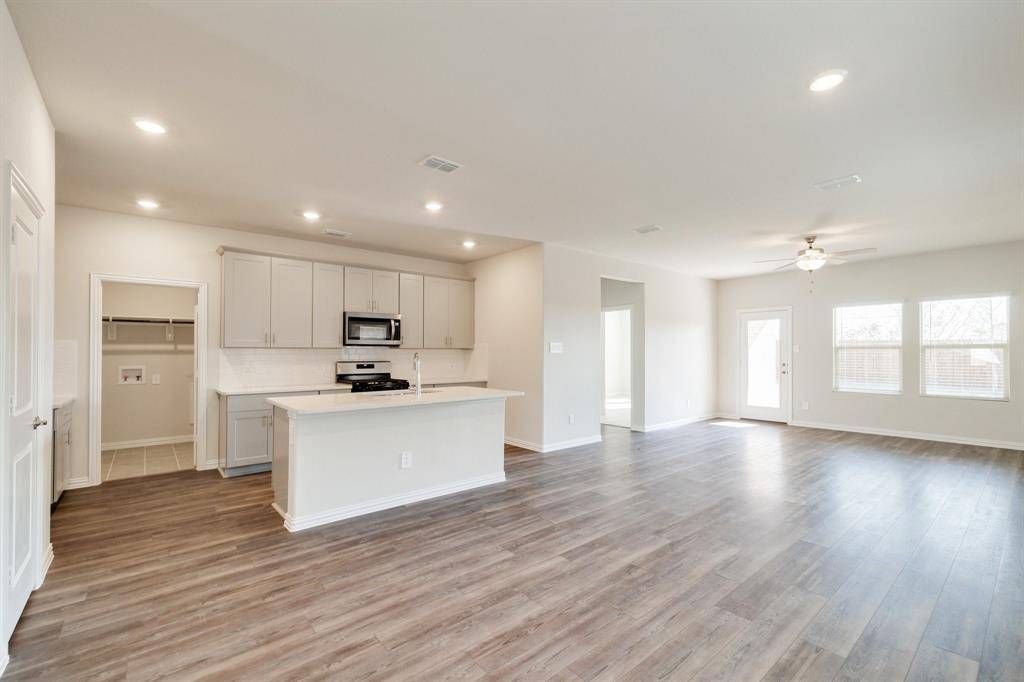 Princeton, TX 75071,209 Caliber Court