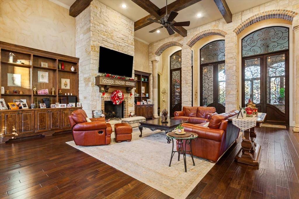 Waco, TX 76657,10020 Hidden Bluff