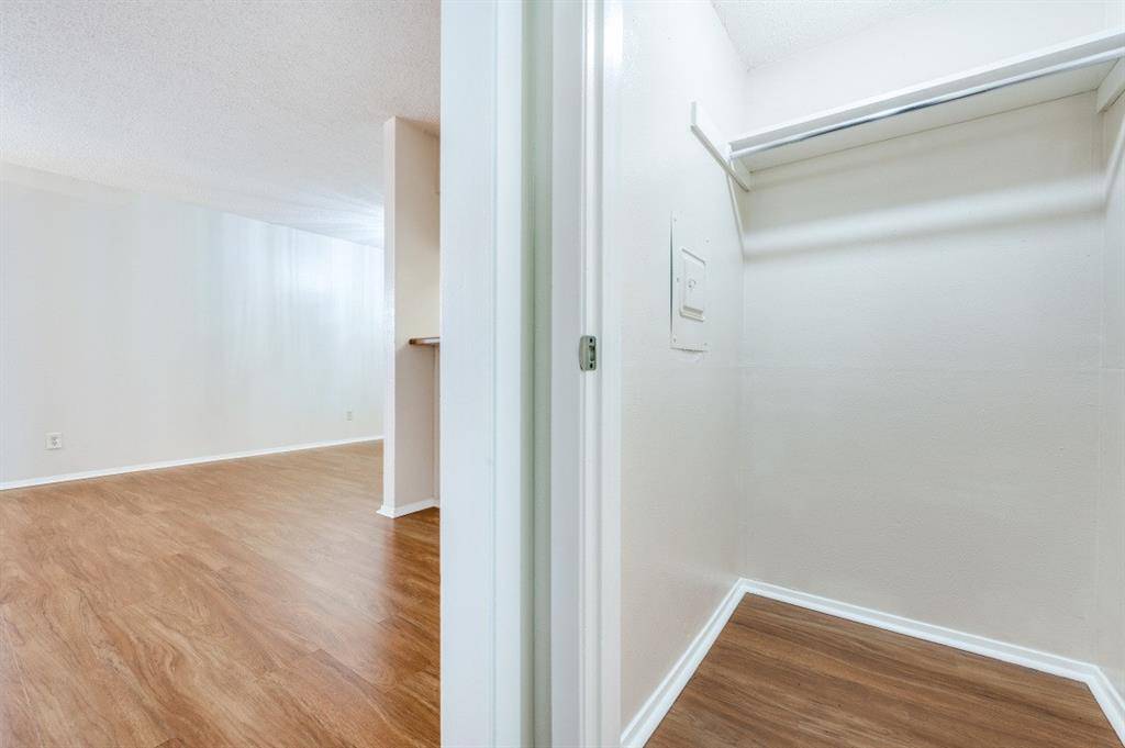 Dallas, TX 75244,12830 Midway Road #1120