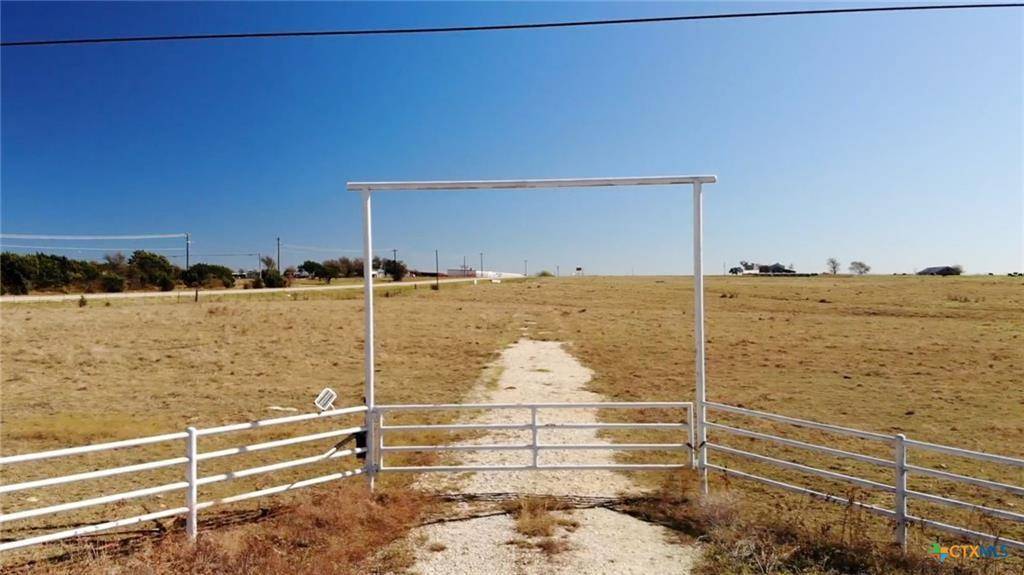 Gatesville, TX 76528,135 County Road 360