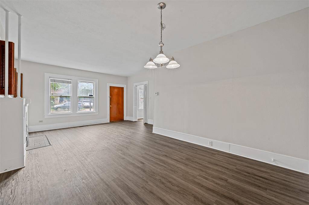 Dallas, TX 75208,520 Brooks Avenue