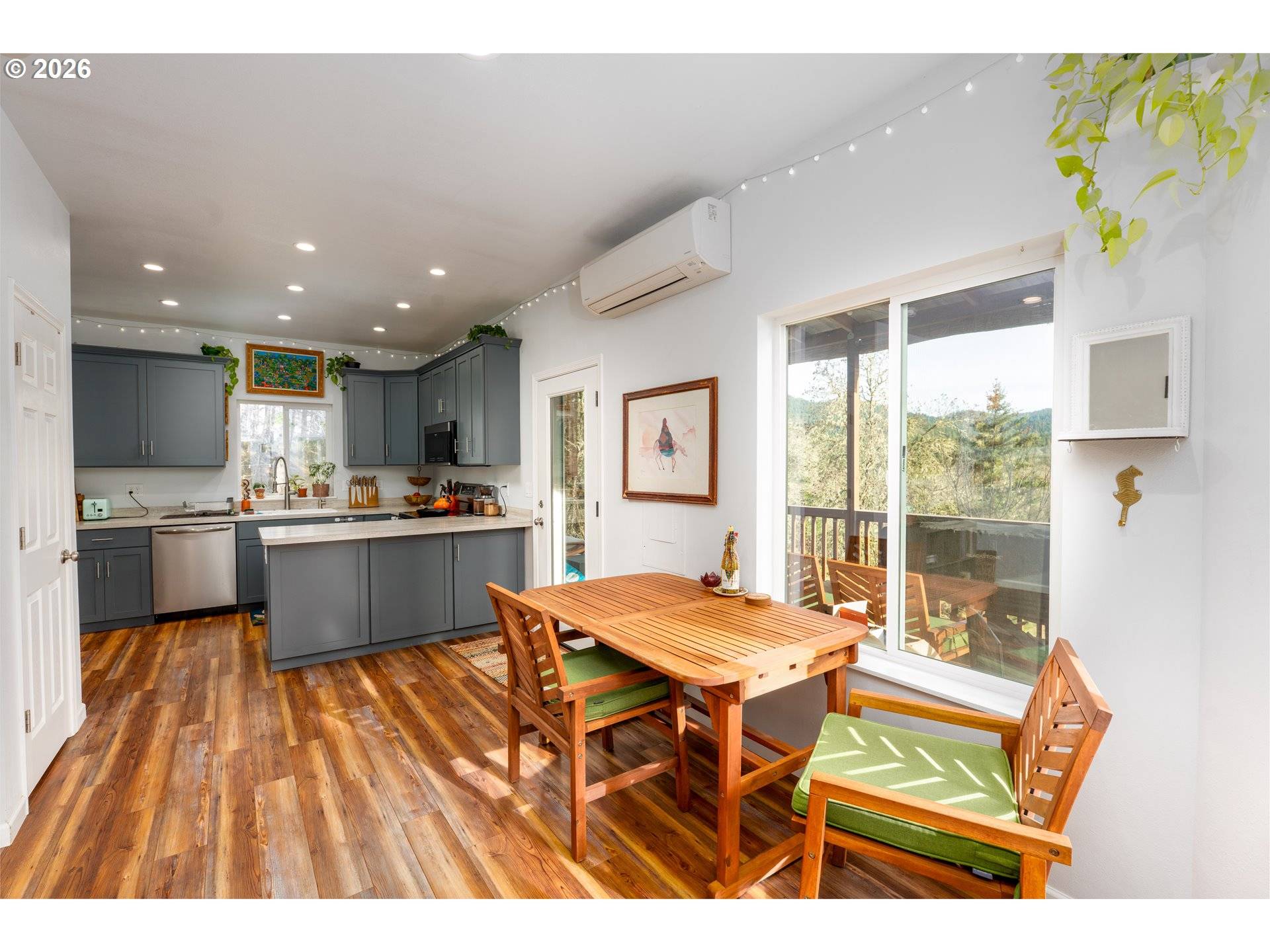 Winston, OR 97496,270 SABRINA LN