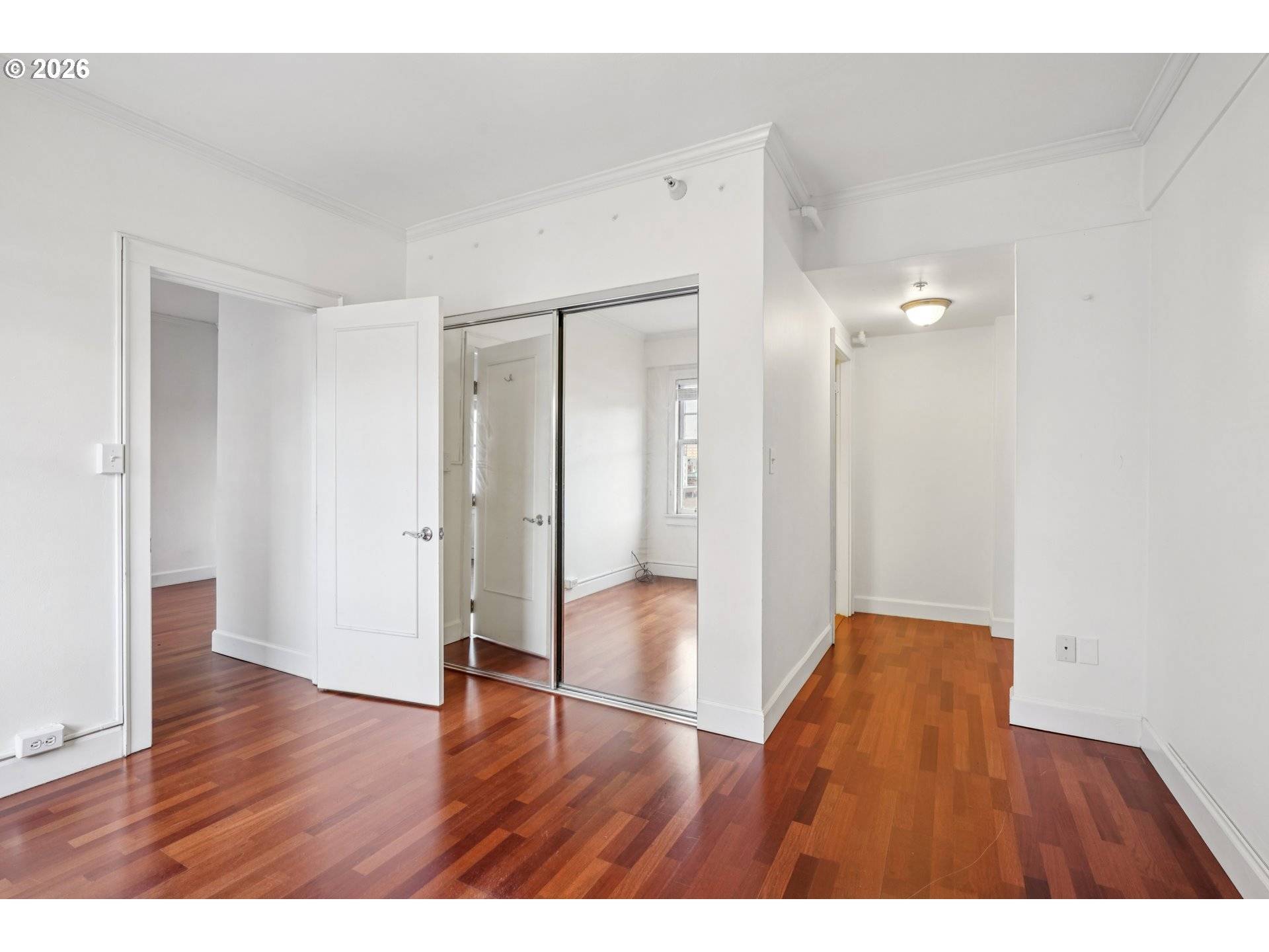 Portland, OR 97205,1005 SW PARK AVE #703