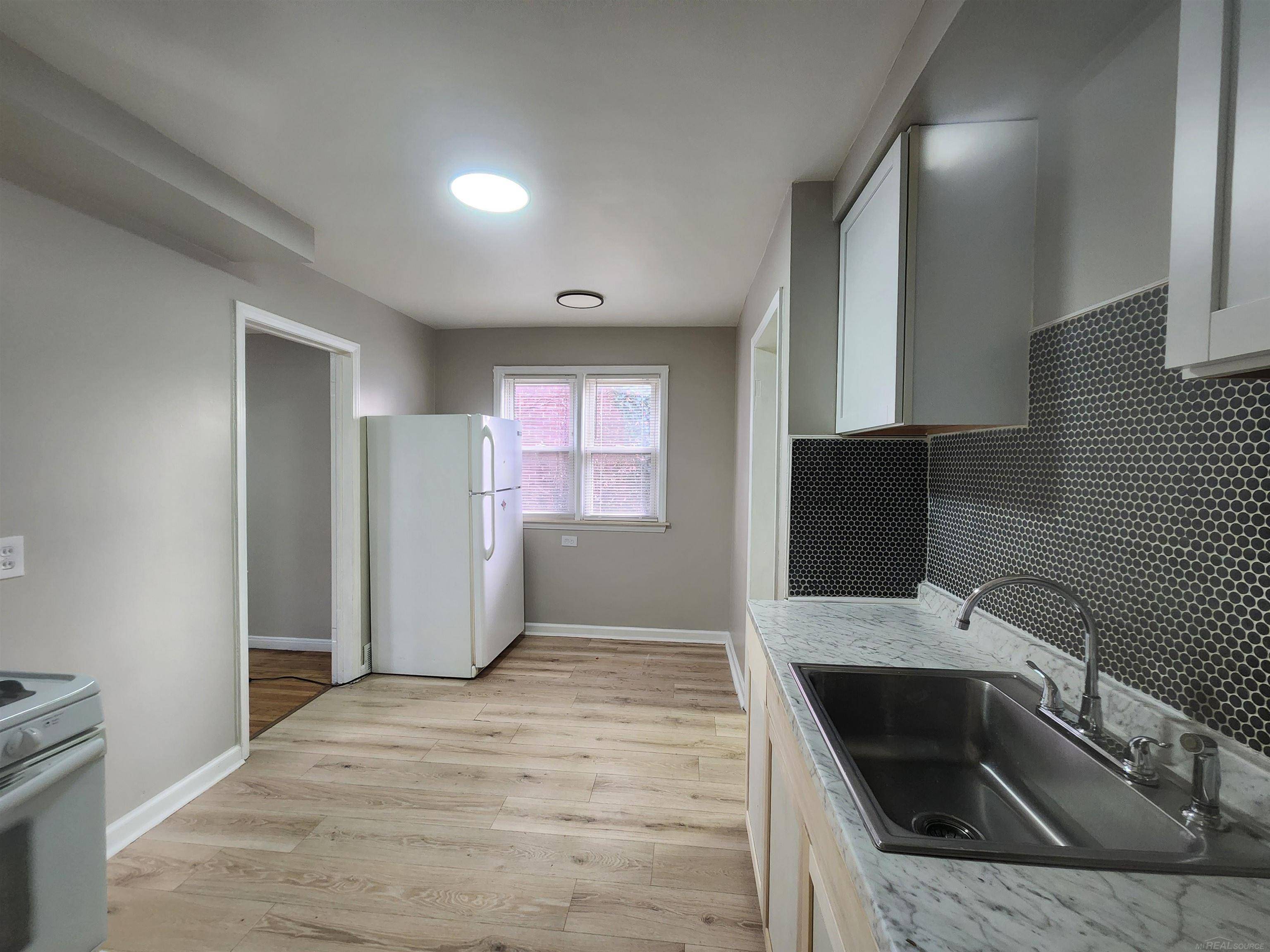 Detroit, MI 48223,15335 Vaughan ST