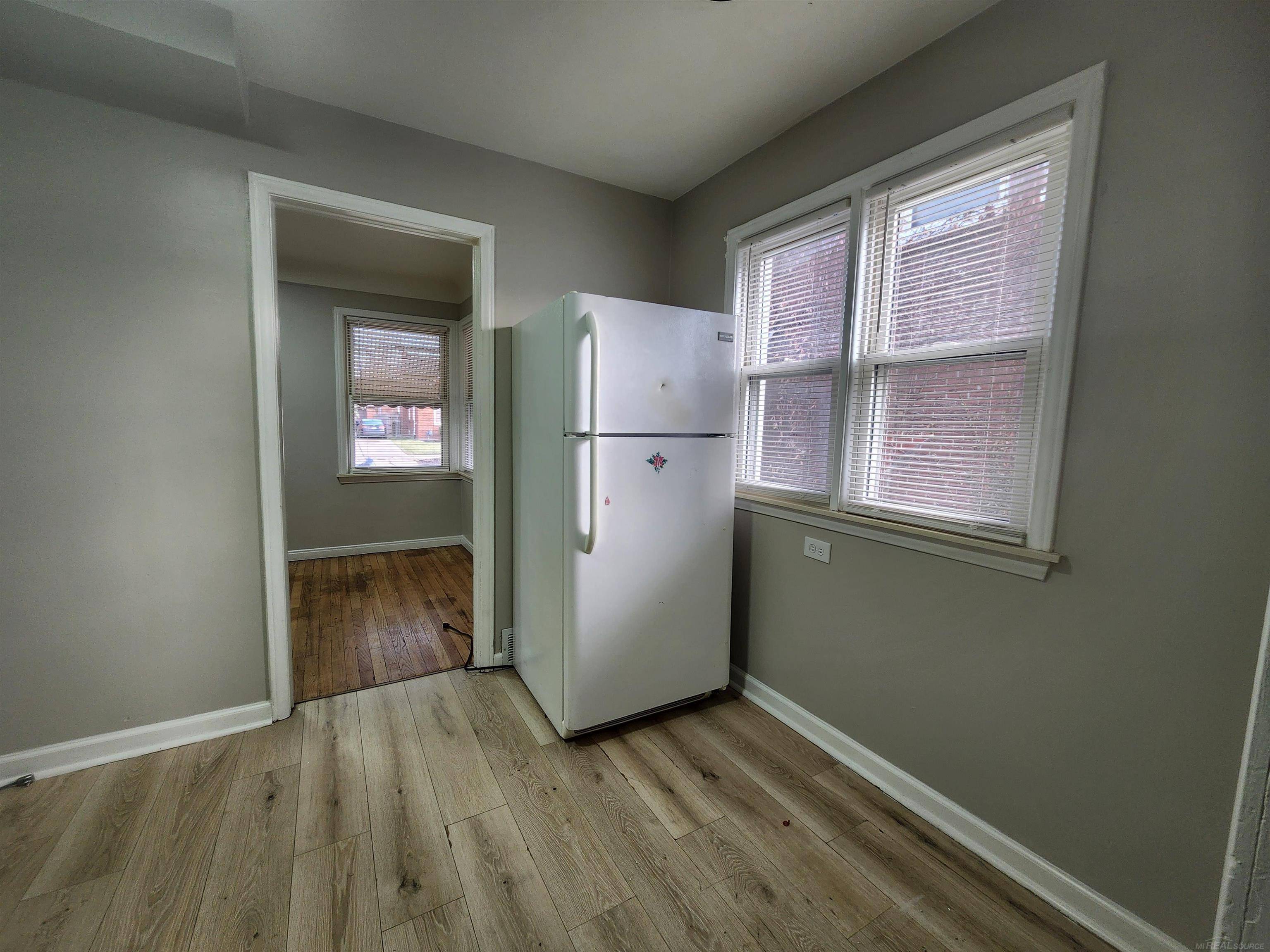 Detroit, MI 48223,15335 Vaughan ST