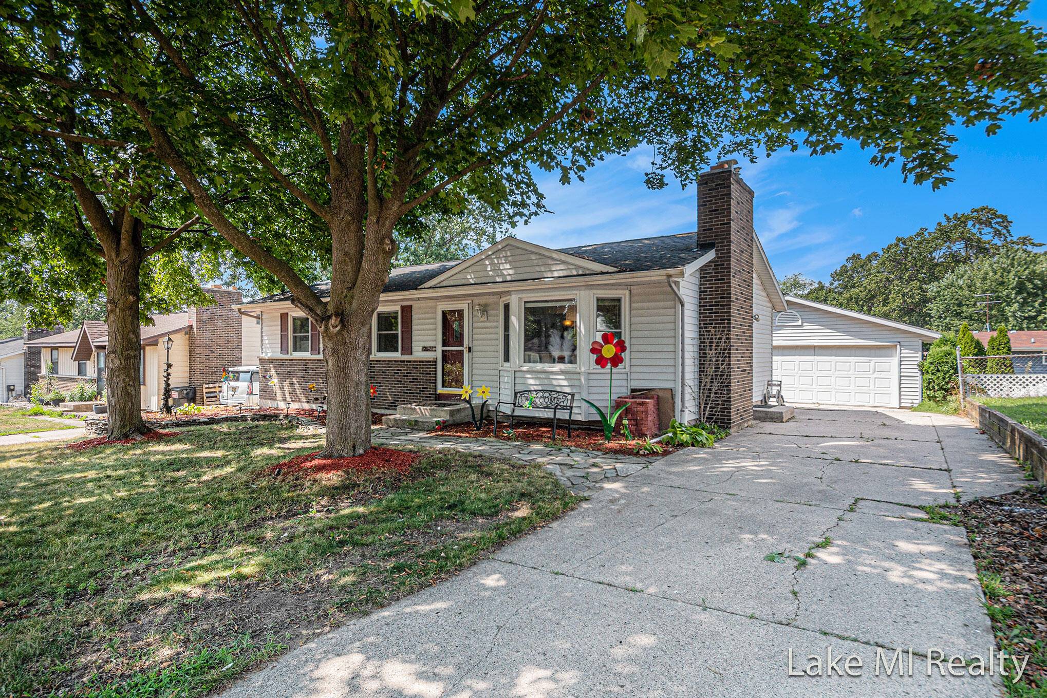 Wyoming, MI 49519,2521 Chassell ST SW