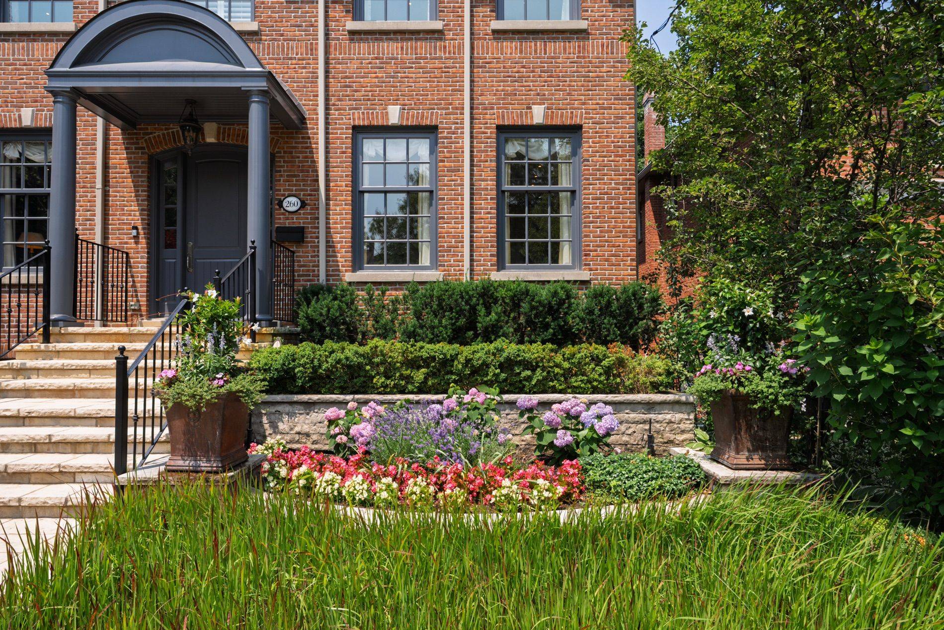 Toronto C12, ON M4N 1L2,260 St Leonards AVE