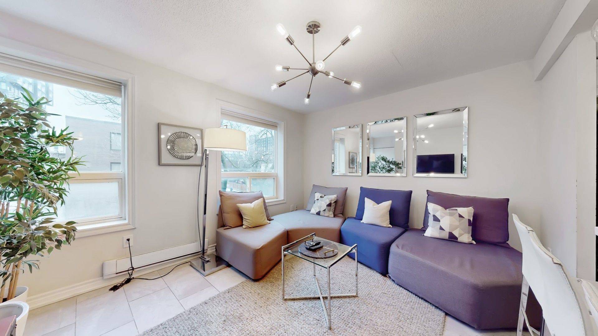 Toronto C01, ON M5T 2H1,61 Cameron ST #B