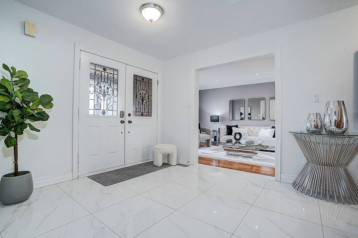 Toronto E07, ON M1V 4X6,3364 Brimley RD