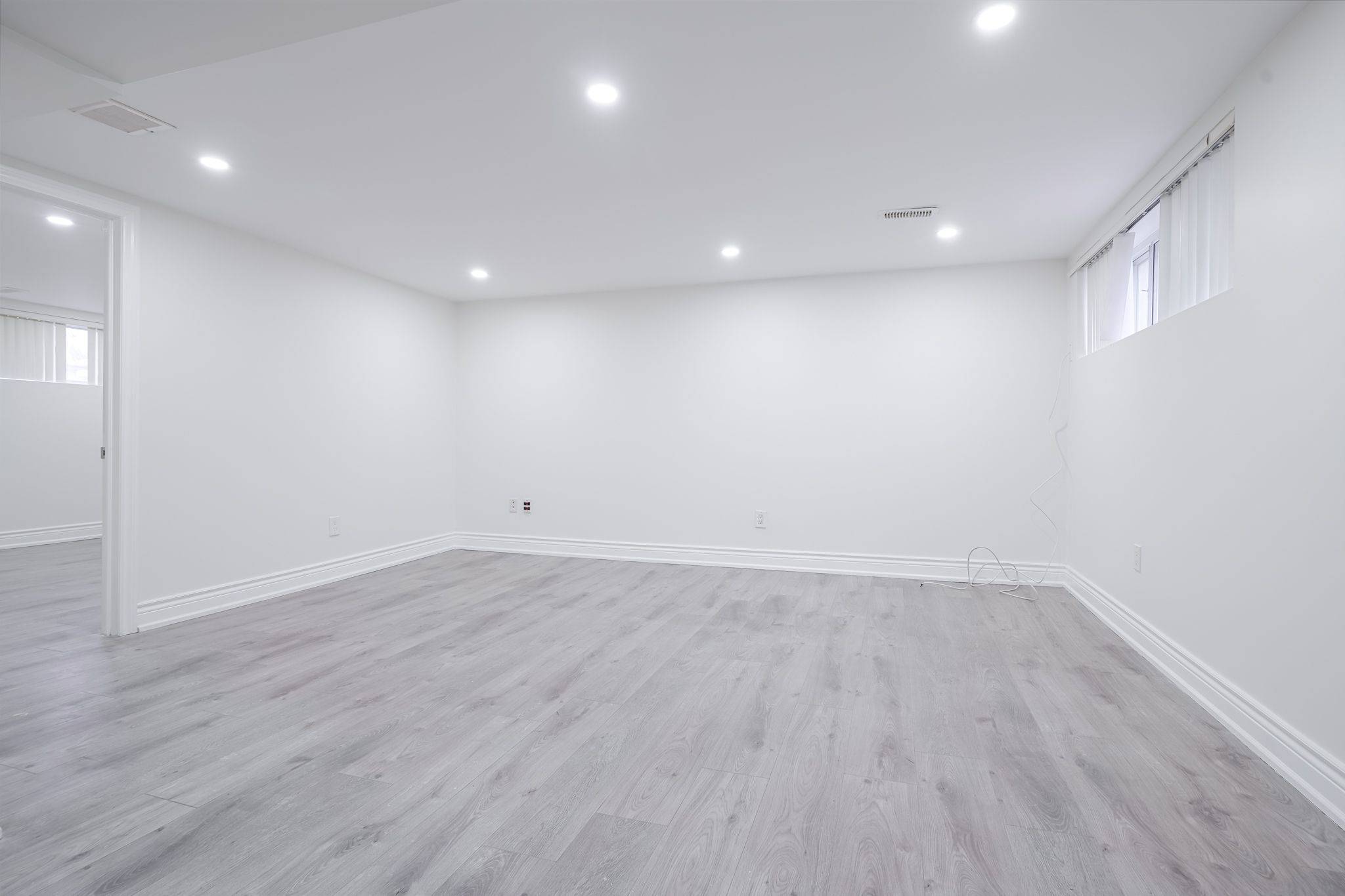 Toronto E09, ON M1G 2Z7,39 Greenock AVE #Basement