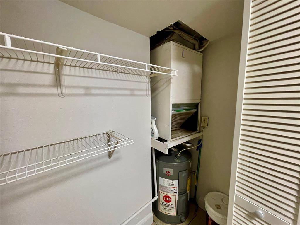 Wilton Manors, FL 33334,601 NE 29 dr #4