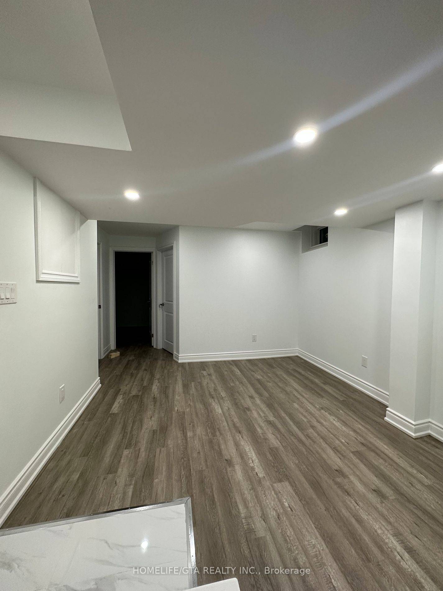 Markham, ON L3S 0E8,21 Reign LN #Basement