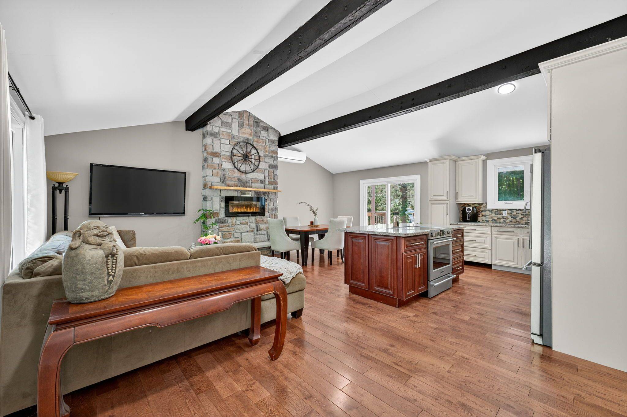 Innisfil, ON L9S 2N3,135 Big Bay Point RD