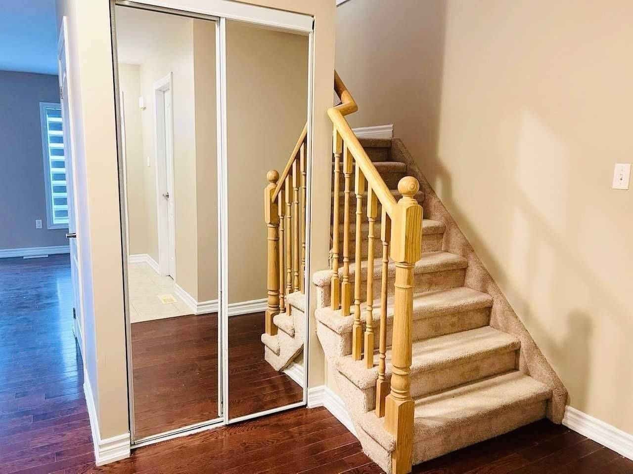 Barrie, ON L4N 9P8,2 Southwoods CRES