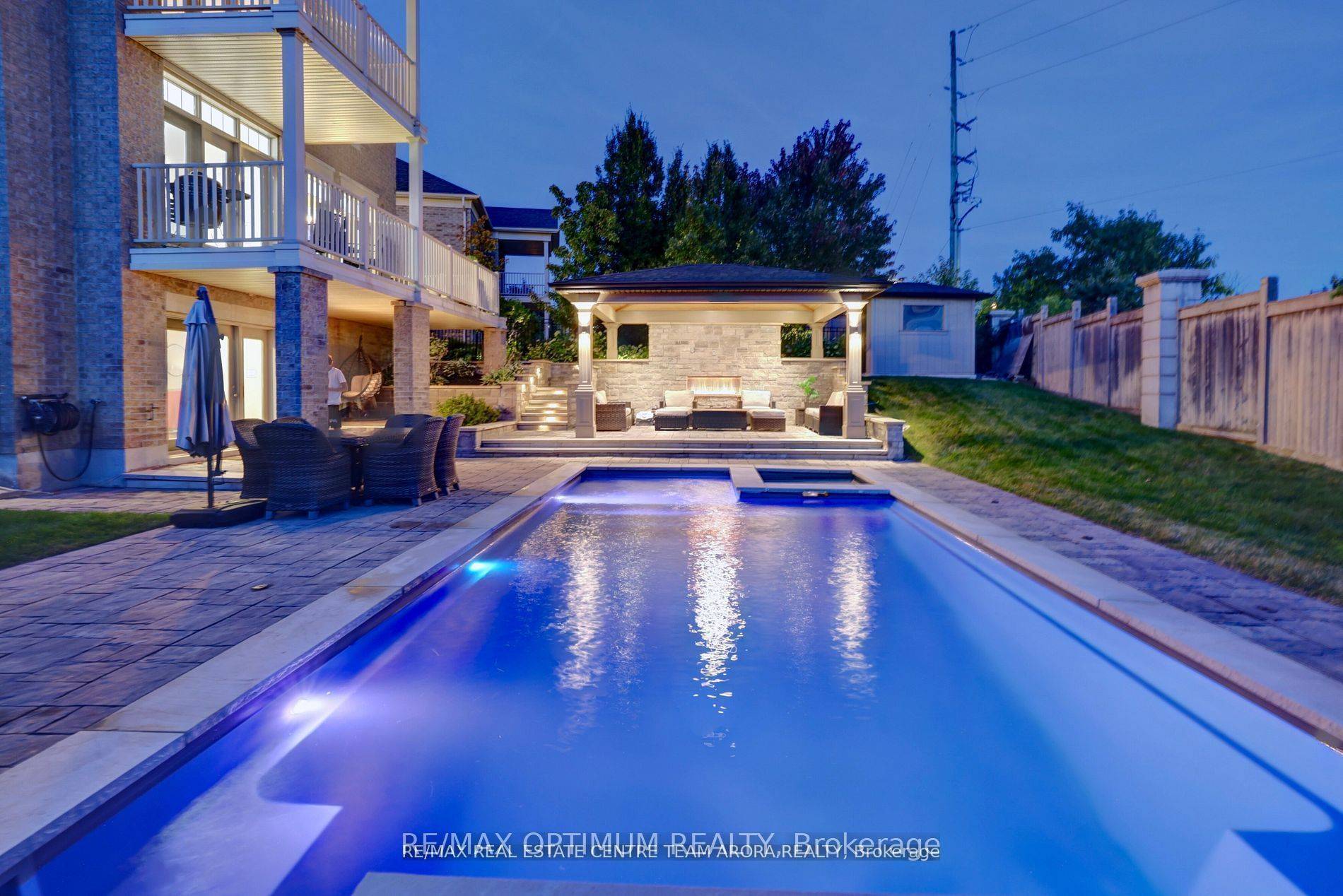 Brampton, ON L6Y 0S2,150 Coastline DR