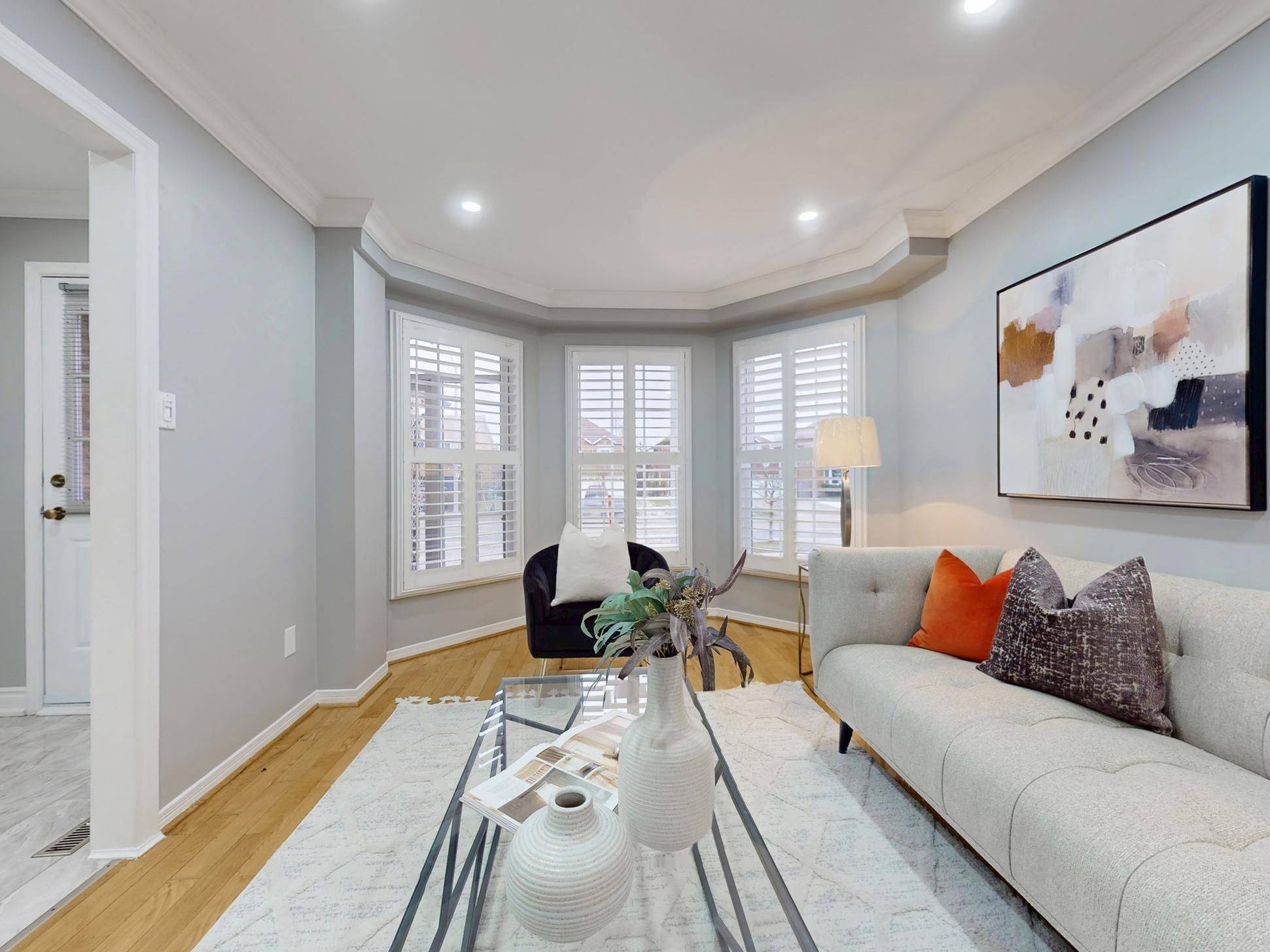 Mississauga, ON L5M 4B6,1617 Bristol RD W