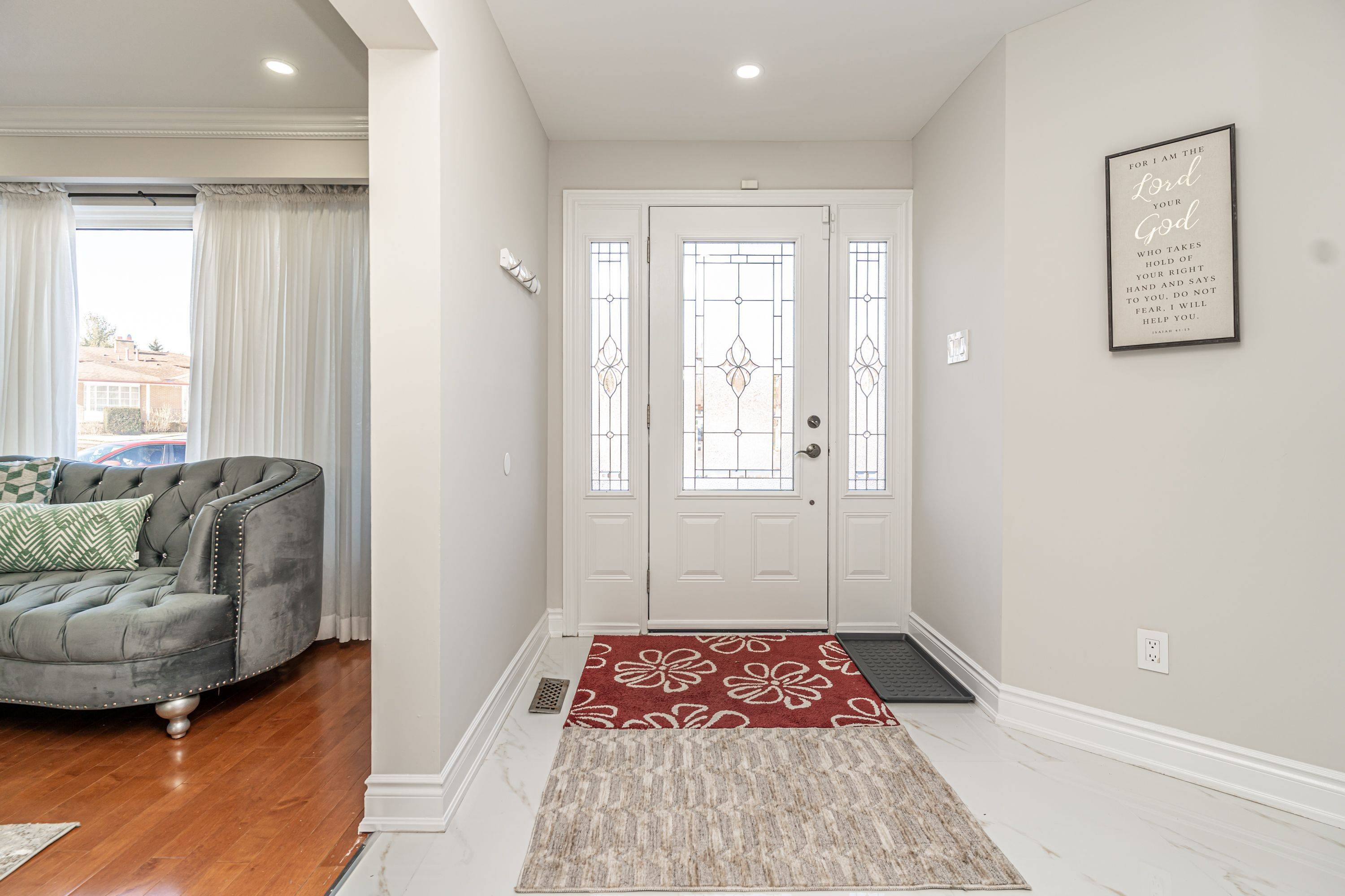 Brampton, ON L6T 1N6,9 Dalton PL