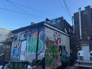 Toronto W02, ON M6P 1A7,1620 Bloor ST W