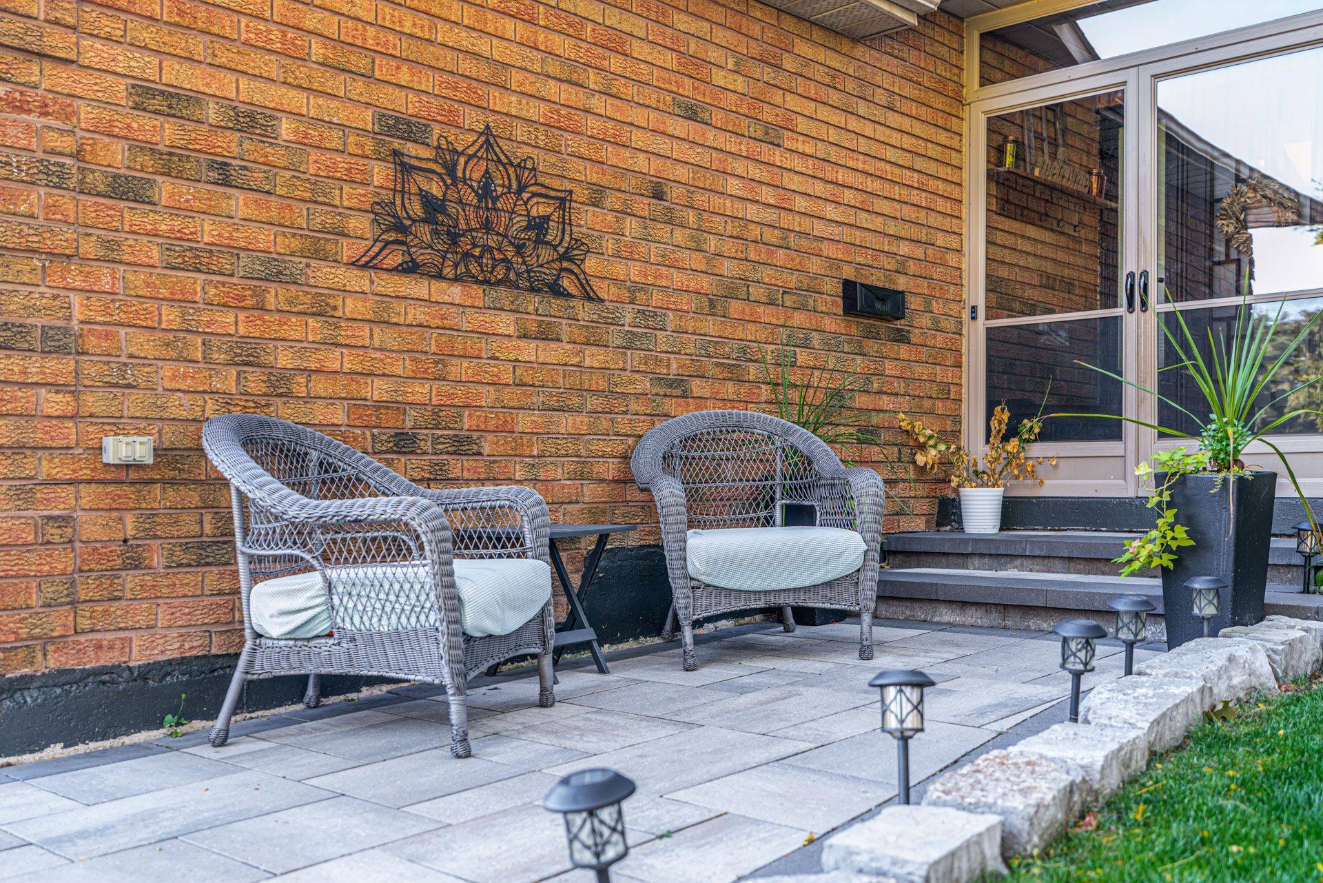 Brampton, ON L6X 2B3,28 Bristol AVE