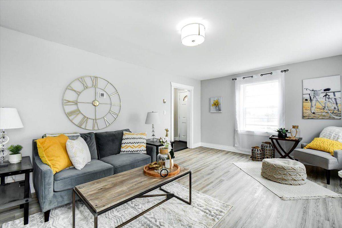 Alnwick/haldimand, ON K0K 2G0,232 Lyle ST N