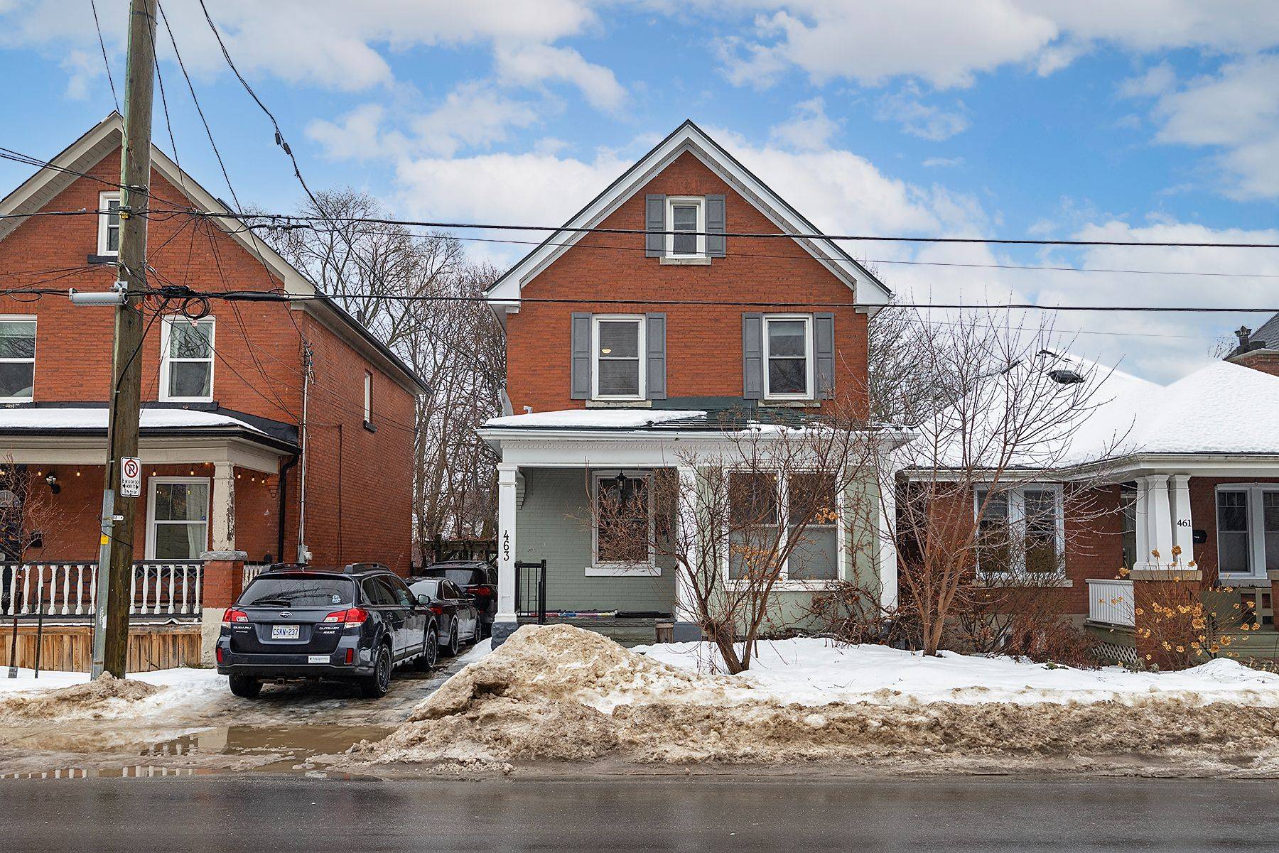 Kingston, ON K7L 3Z8,463 Victoria ST