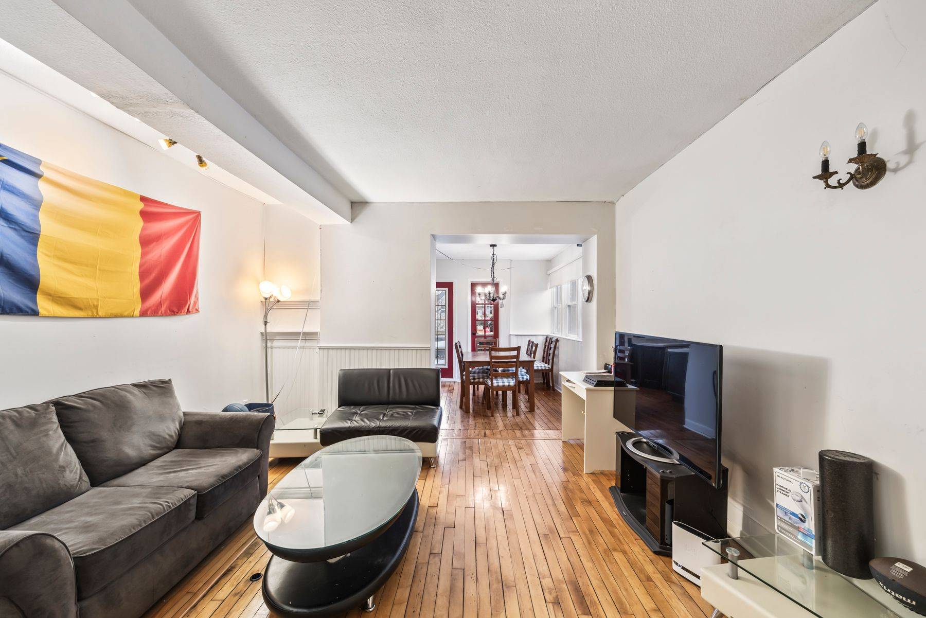 Kingston, ON K7L 3Z8,463 Victoria ST