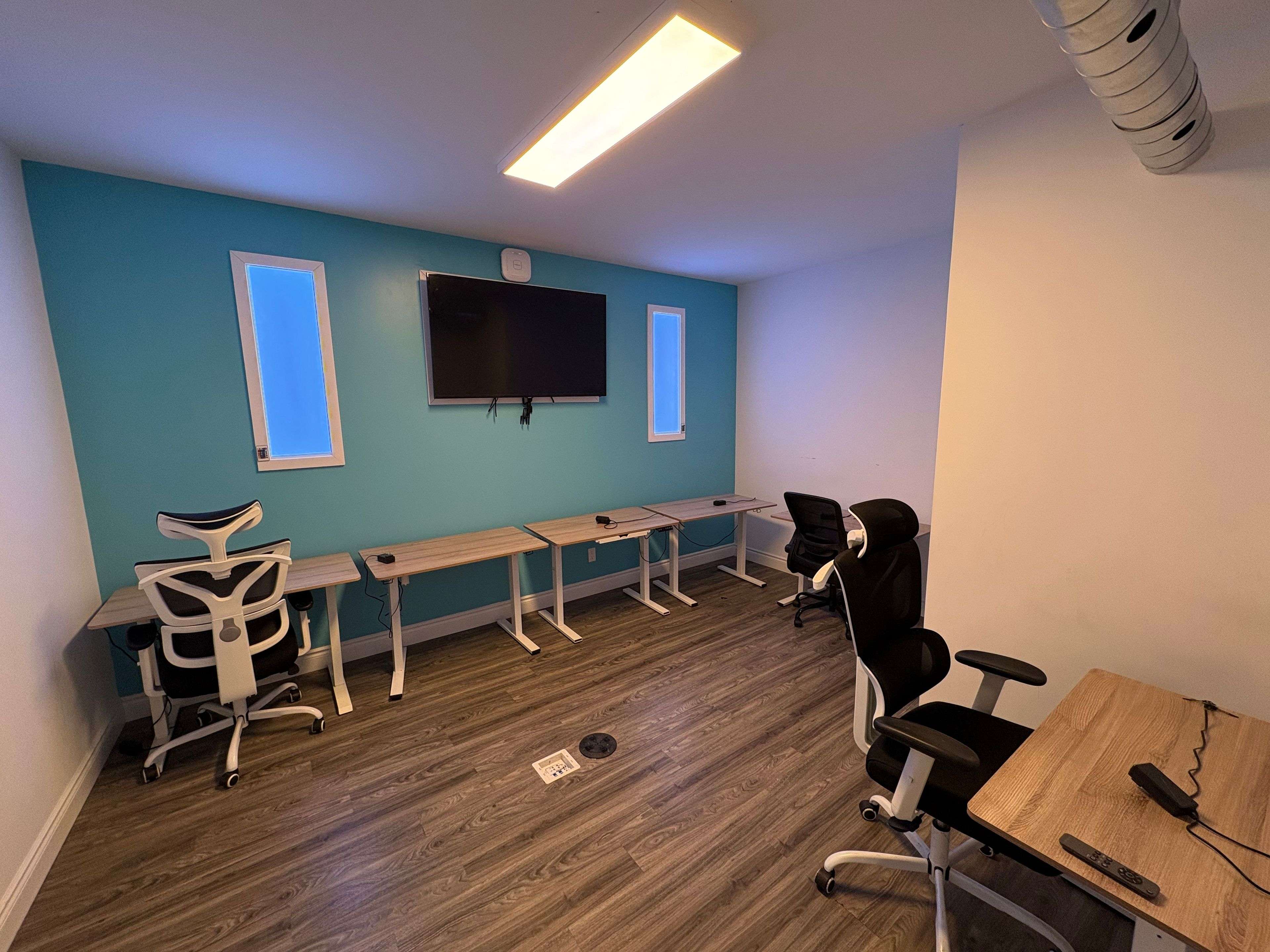 Tunneys Pasture And Ottawa West, ON K1Y 3B7,1338 Wellington ST W #2