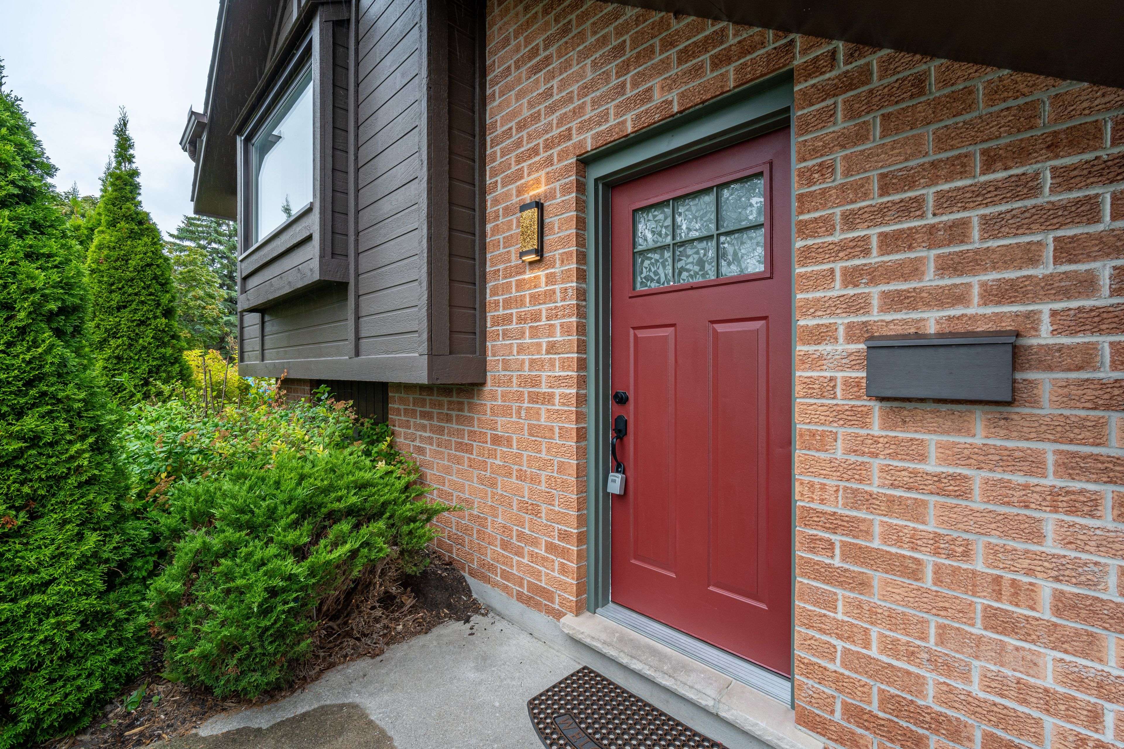 Peterborough, ON K9K 1V5,2298 Lynhaven RD