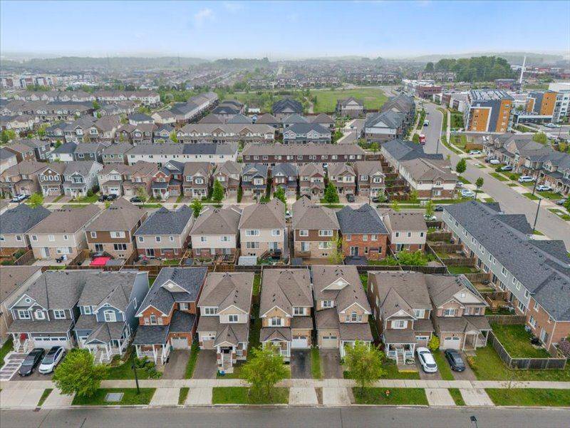 Kitchener, ON N2R 0J4,85 Ludolph ST