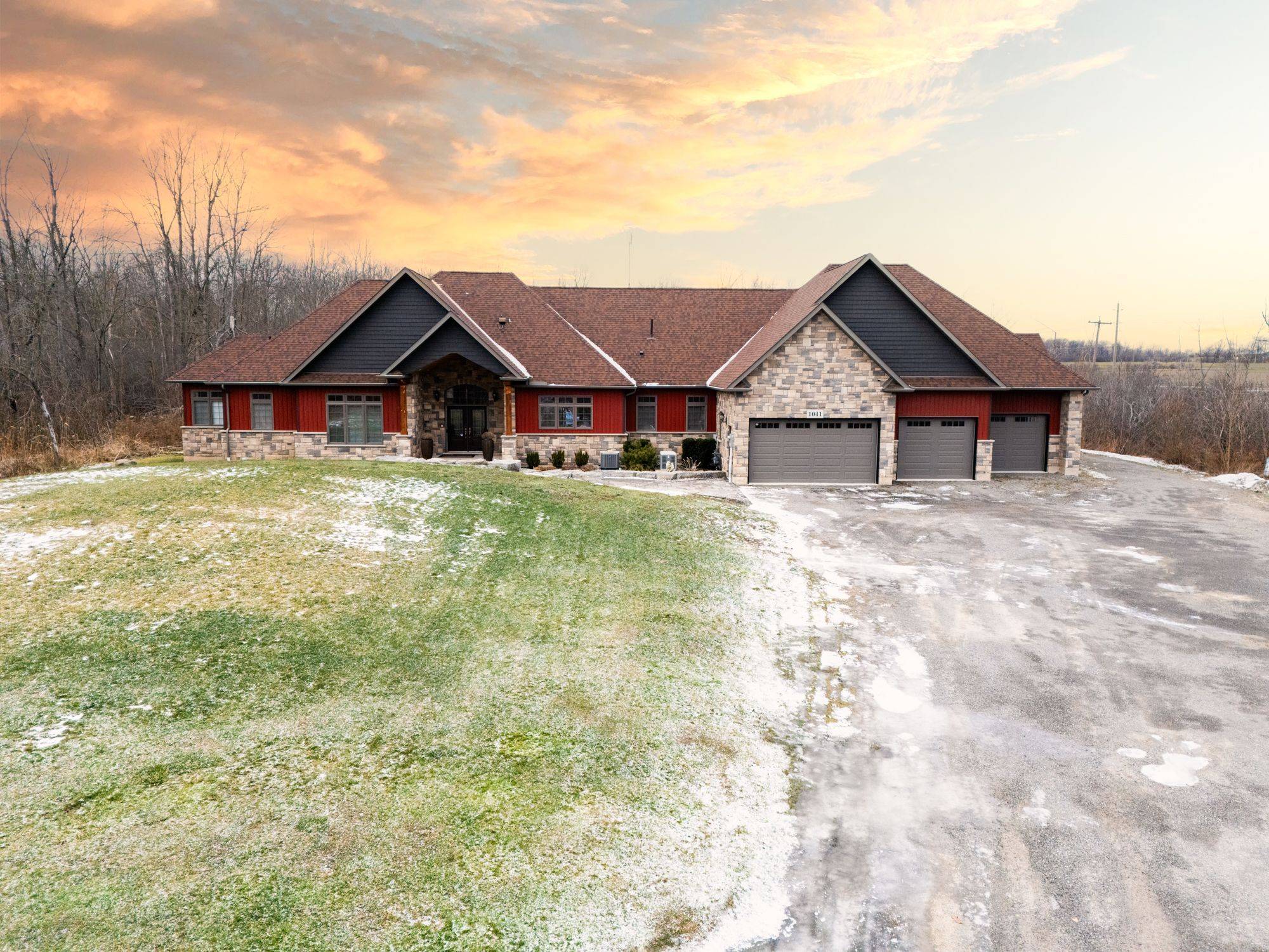 Fort Erie, ON L0S 1N0,1041 Oakhill BLVD